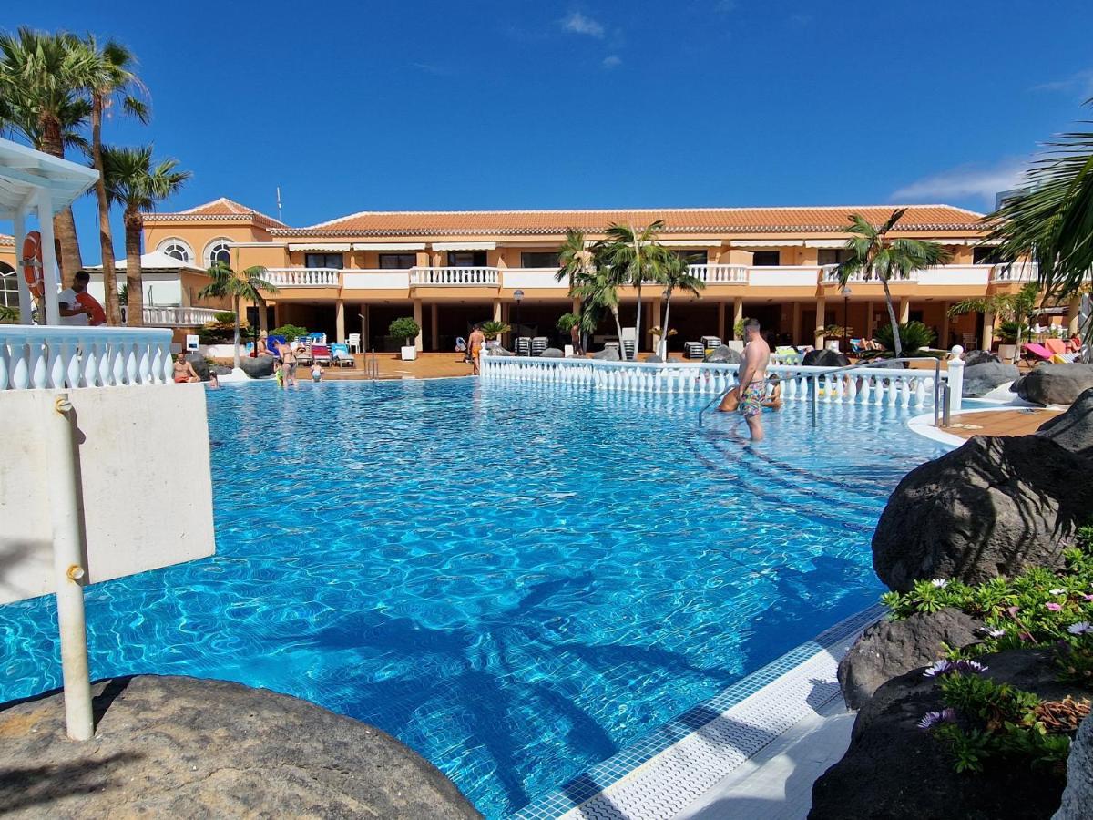 Exclusive Penthouse Playa Las Vistas 4 Close To The Sea And Beach, Aircondition For A Fee, Wifi, Terrace, Heated Pool Плая де лас Америкас Екстериор снимка